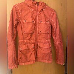 Bench. Spring jacket